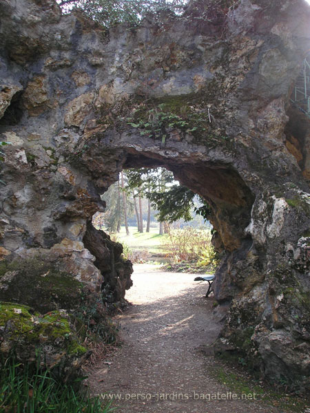 lumière dans la grotte