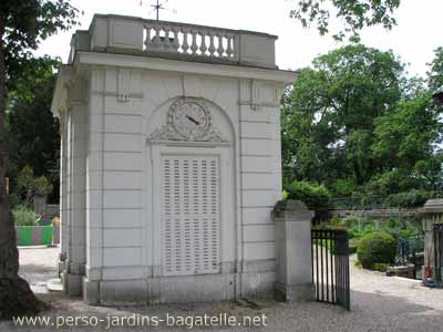 Pavillon de la rose des vents côté cour d'honneur