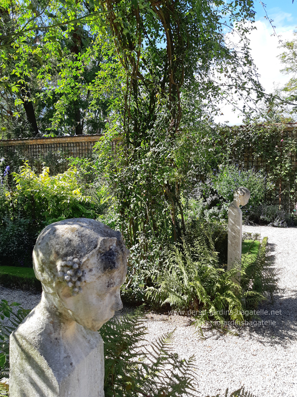 Les deux faunes du jardin des présentateurs