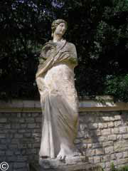 Photo 6 : Statue au Pavillon des gardes